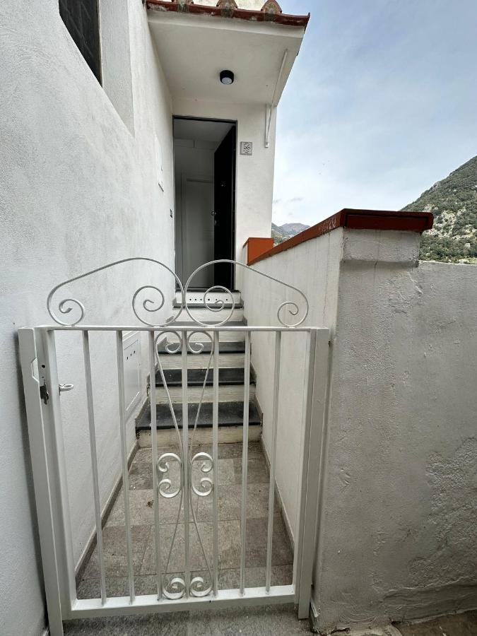 Casa Vacanza La Peonia Villa Minori Exteriör bild